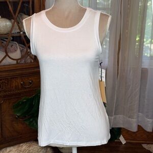 ☀️SUMMER CLEARANCE SALE☀️ Halogen White Sleeveless Top